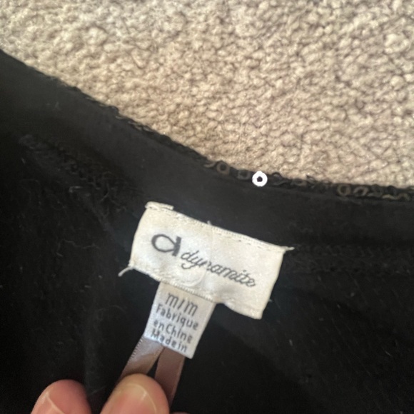 DYNAMITE One shoulder dress - Picture 2 of 2